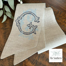 Load image into Gallery viewer, Linen Wreath/Basket Sash - Vintage Vine Monogram