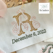 Load image into Gallery viewer, Linen Monogrammed Bouquet Wraps