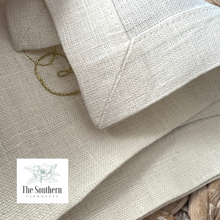 Load image into Gallery viewer, Set of 4 Embroidered Holiday Cocktail Napkins - Cheers!