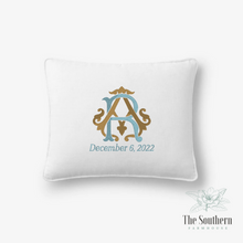 Load image into Gallery viewer, Linen Pillow Cover - Intertwined Monogram