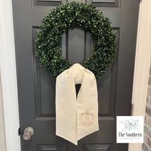 Load image into Gallery viewer, Linen Wreath/Basket Sash - Royal Crest Monogram
