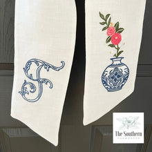 Load image into Gallery viewer, Linen Wreath/Basket Sash - Blue Willow Vase with Monogram