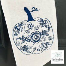 Load image into Gallery viewer, Linen Wreath/Basket Sash - Chinoiserie Pumpkin