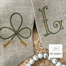Load image into Gallery viewer, Linen Wreath/Basket Sash - Fancy Shamrock