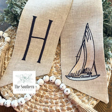 Load image into Gallery viewer, Linen Wreath/Basket Sash - Sailboat Monogram
