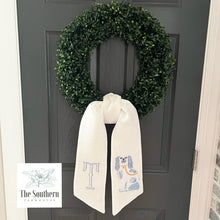 Load image into Gallery viewer, Linen Wreath/Basket Sash - Chinoiserie Staffordshire Blue