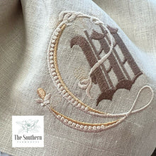 Load image into Gallery viewer, Fleur De Lis Monogram Luncheon, Dinner & Cocktail Napkins