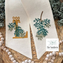 Load image into Gallery viewer, Linen Wreath/Basket Sash - Juniper Berry Branch
