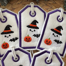 Load image into Gallery viewer, Reusable Gift Tags - Halloween Ghosts
