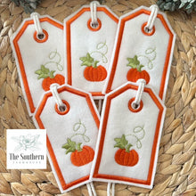 Load image into Gallery viewer, Reusable Gift Tags - Tiny Pumpkins
