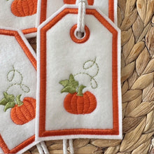 Load image into Gallery viewer, Reusable Gift Tags - Tiny Pumpkins
