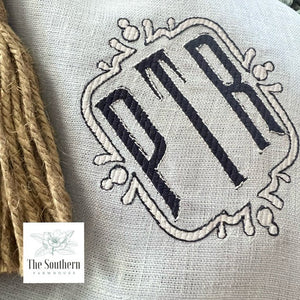 Mansion Framed Monogram Luncheon, Dinner & Cocktail Napkins