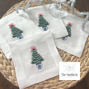 Set of 4 Embroidered Holiday Cocktail Napkins - Chinoiserie Christmas Tree 2