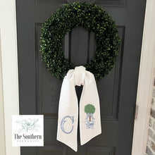 Load image into Gallery viewer, Linen Wreath/Basket Sash - Chinoiserie Topiary Tree
