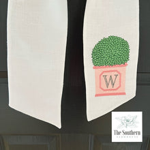 Load image into Gallery viewer, Linen Wreath/Basket Sash - Hamptons Planter Monogram
