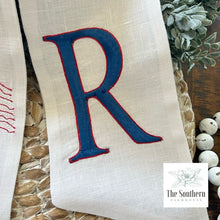 Load image into Gallery viewer, Linen Wreath/Basket Sash - Sketched American Flags
