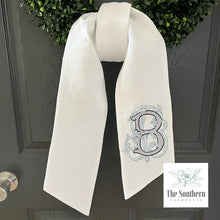 Load image into Gallery viewer, Linen Wreath/Basket Sash - Vintage Vine Monogram
