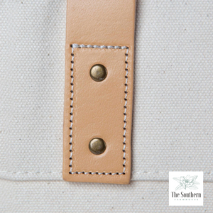 Canvas Tote - Vintage Frame Monogram