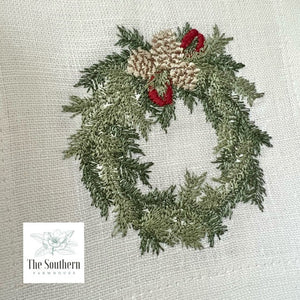 Set of 4 Embroidered Christmas Cocktail Napkins - Christmas Wreath