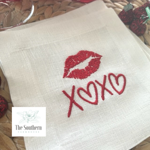 Set of 4 Embroidered Cocktail Napkins - Valentine Kisses XOXO